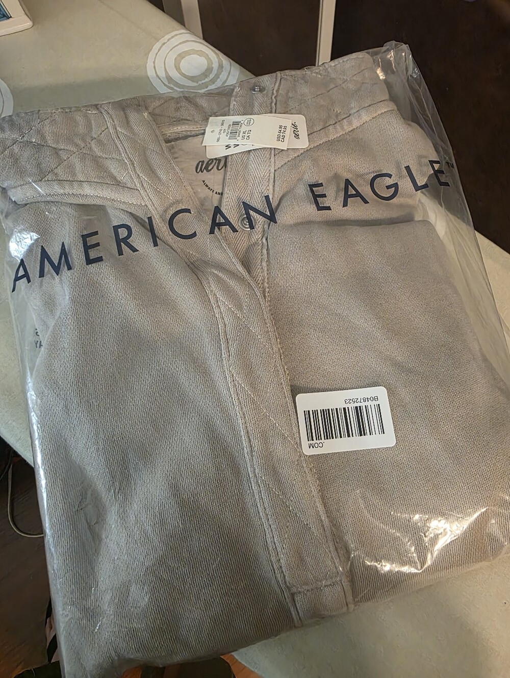 (NWT) Aerie Oh Snap! Sweatshirt - Size XL